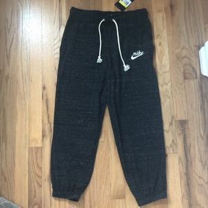 Nike Sweatpants